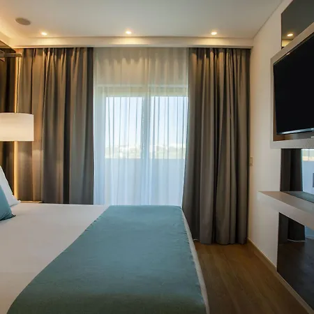 Turim Presidente Hotell 4*